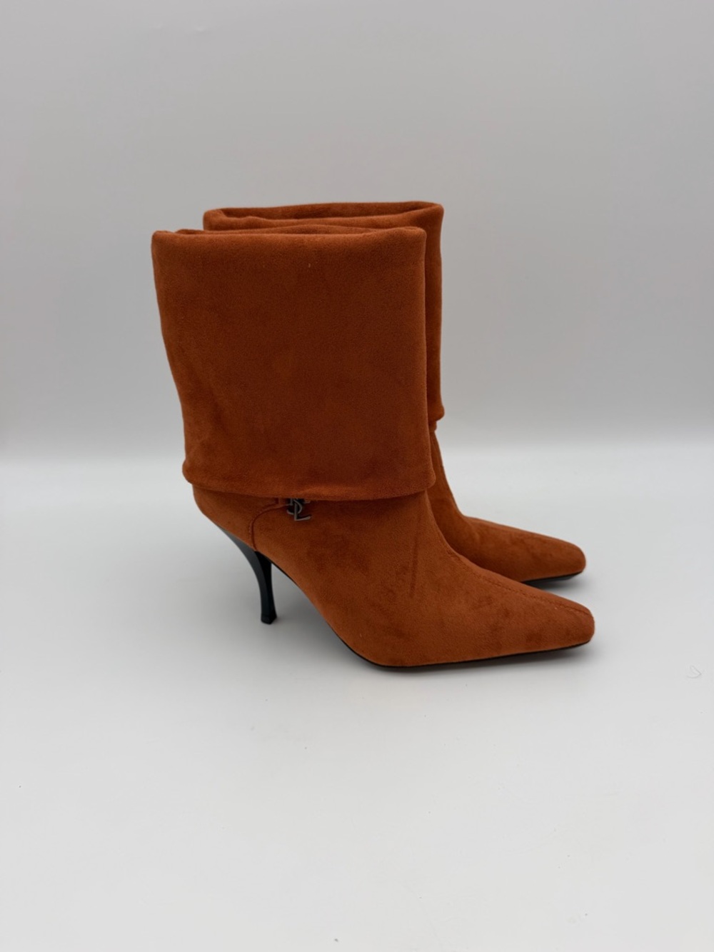 READ Rust Suede Pointed-Toe Slouch Booties sz6 - Picture 2 of 8